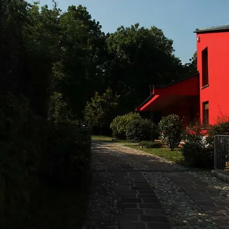 فندق مبيت وإفطار Rosso Di Sera لافينا بونتي تريسا